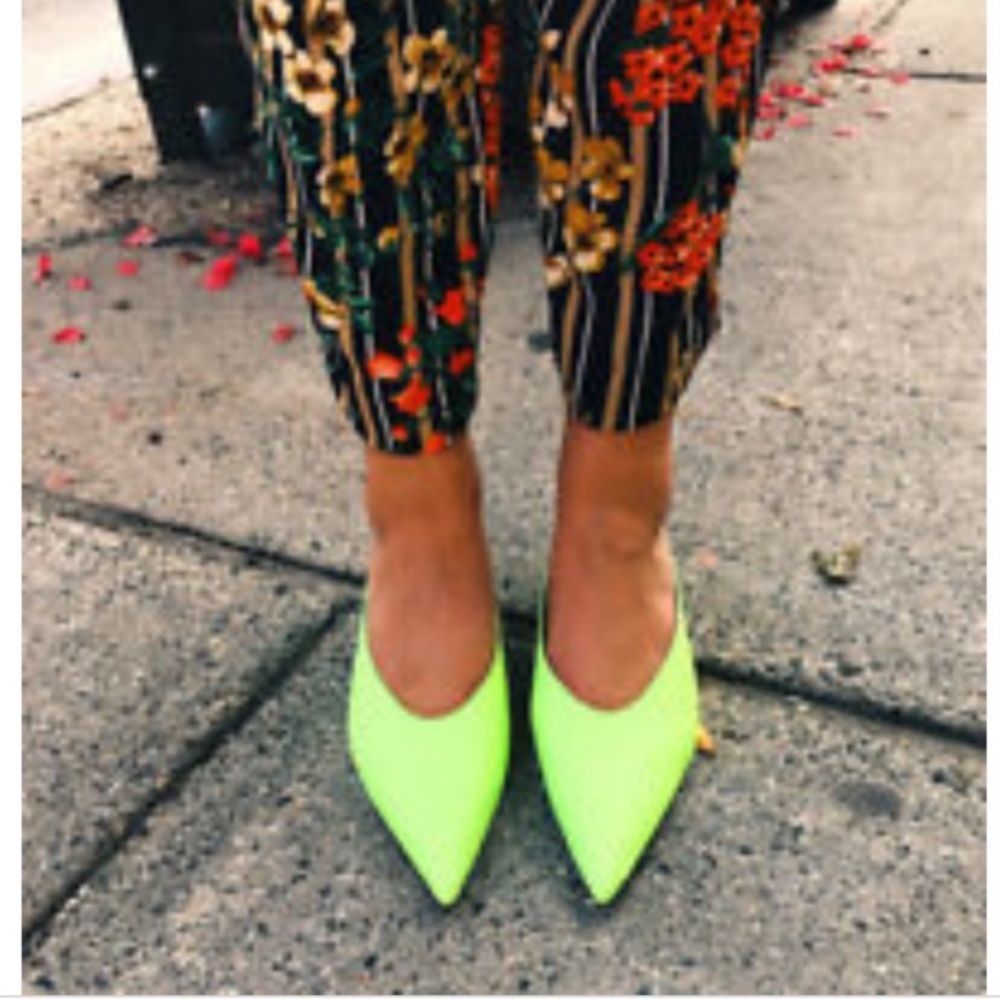 Zara Neon Yellow Green Pointy Flats Shoes Mules